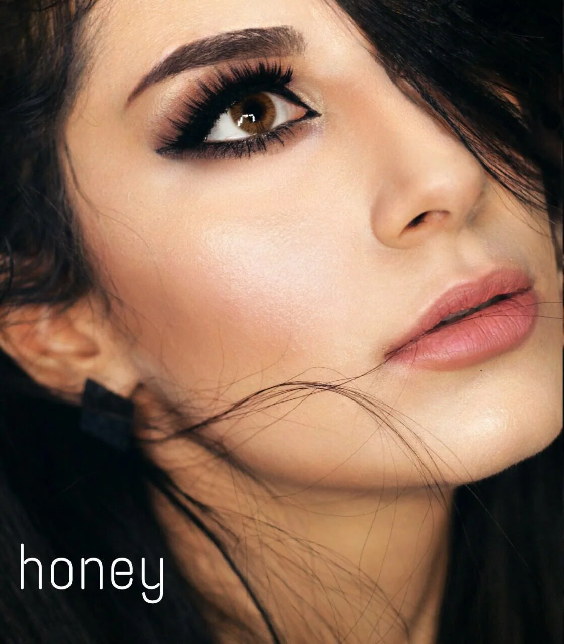 Honey Natural Coloured Contact Lenses - Image 3