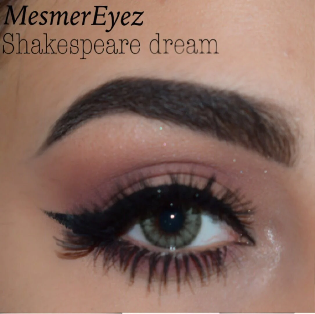 Shakespeare's Dream Natural Green Coloured Contact Lenses - Image 10